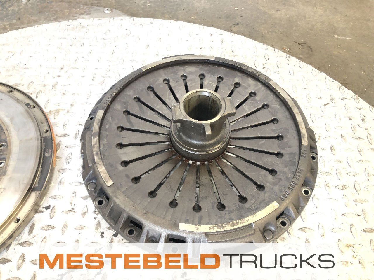 MAN Koppelingsset WSK 440 - القابض و قطع الغيار - شاحنة: صور 5 MAN Koppelingsset WSK 440 - القابض و قطع الغيار - شاحنة: صور 5