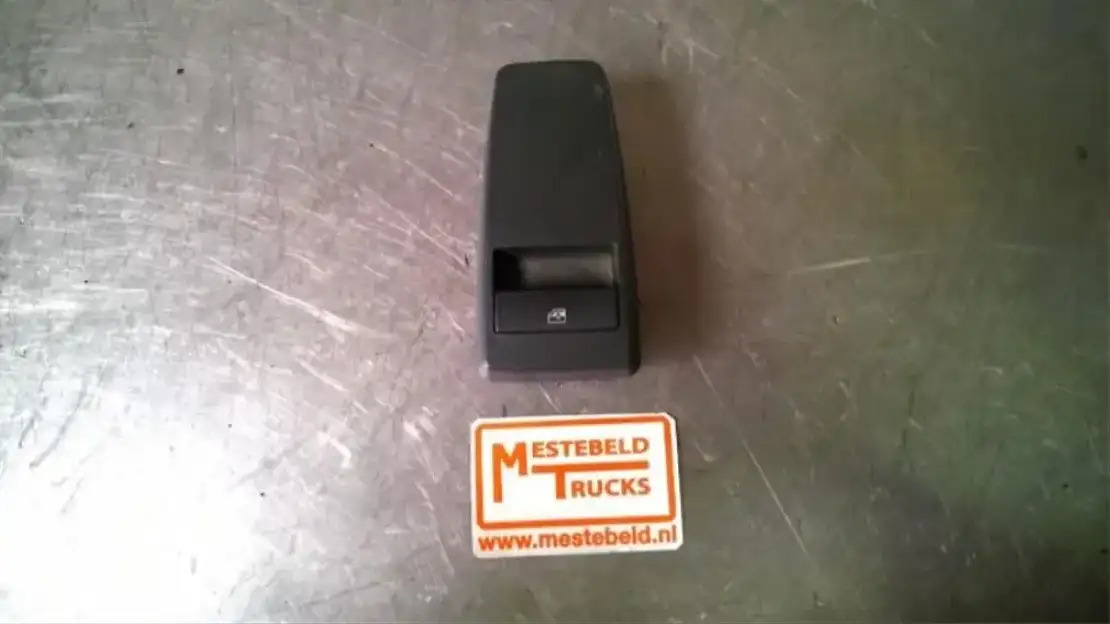 النظام الكهربائي - شاحنة MAN Portiermoduul TGX/TGS: صور 1