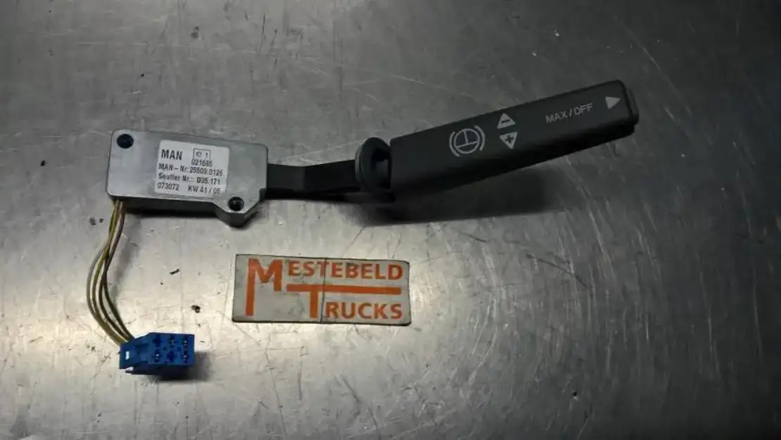 النظام الكهربائي - شاحنة MAN Stuurschakelaar retarder: صور 1