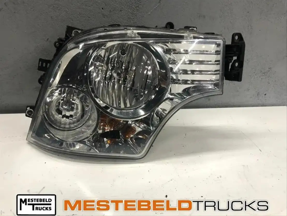 Mercedes-Benz Koplamp rechts - النظام الكهربائي - شاحنة: صور 3 Mercedes-Benz Koplamp rechts - النظام الكهربائي - شاحنة: صور 3