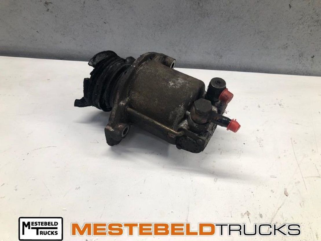 Mercedes-Benz Koppelingsbekrachtiger G4-95 - القابض و قطع الغيار - شاحنة: صور 2 Mercedes-Benz Koppelingsbekrachtiger G4-95 - القابض و قطع الغيار - شاحنة: صور 2