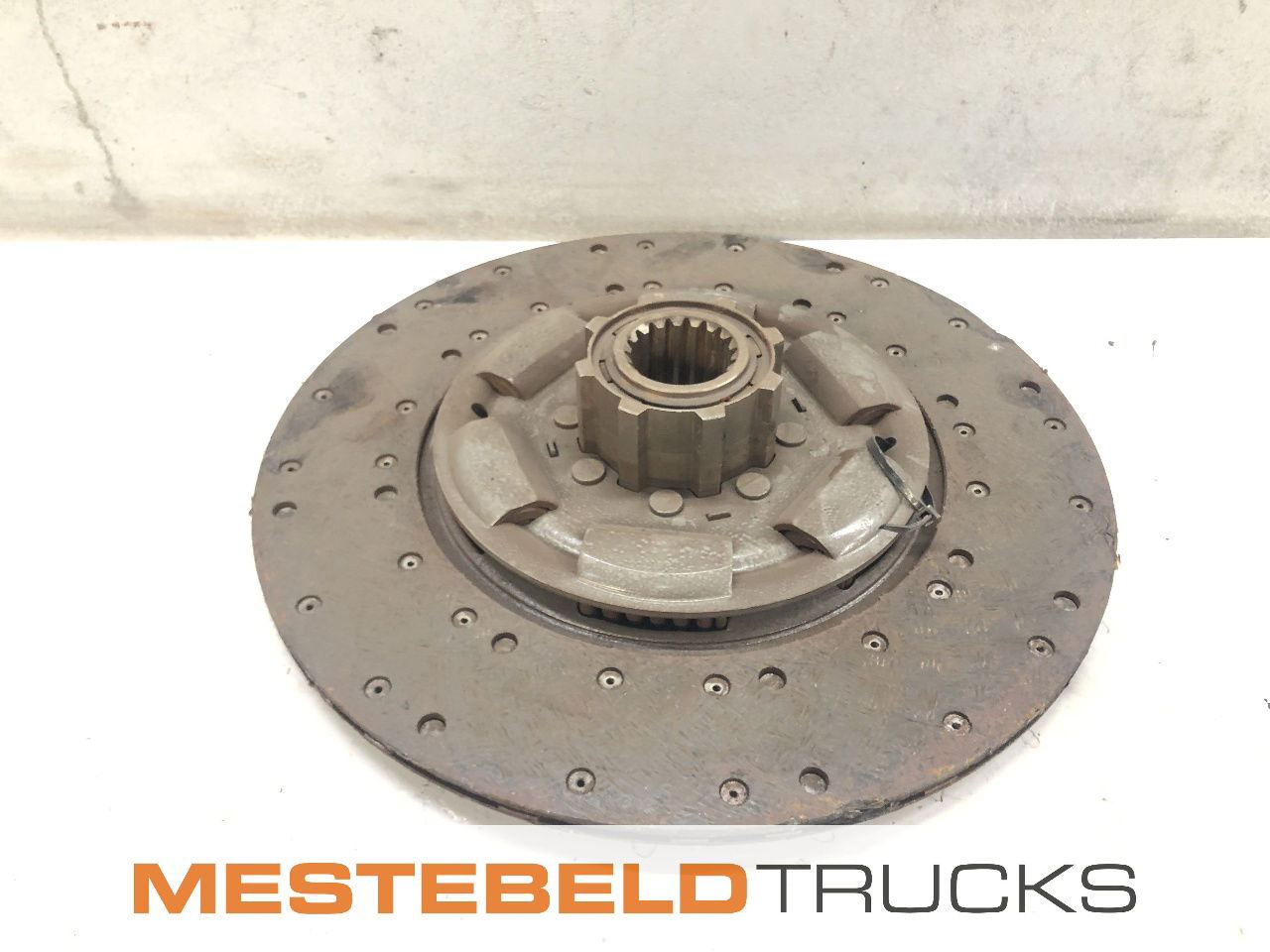 Mercedes-Benz Koppelingsplaat Actros - القابض و قطع الغيار - شاحنة: صور 1 Mercedes-Benz Koppelingsplaat Actros - القابض و قطع الغيار - شاحنة: صور 1