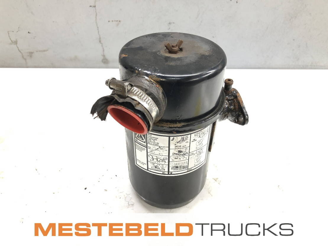 Mercedes-Benz Luchtfilter - فلتر الهواء - شاحنة: صور 1 Mercedes-Benz Luchtfilter - فلتر الهواء - شاحنة: صور 1