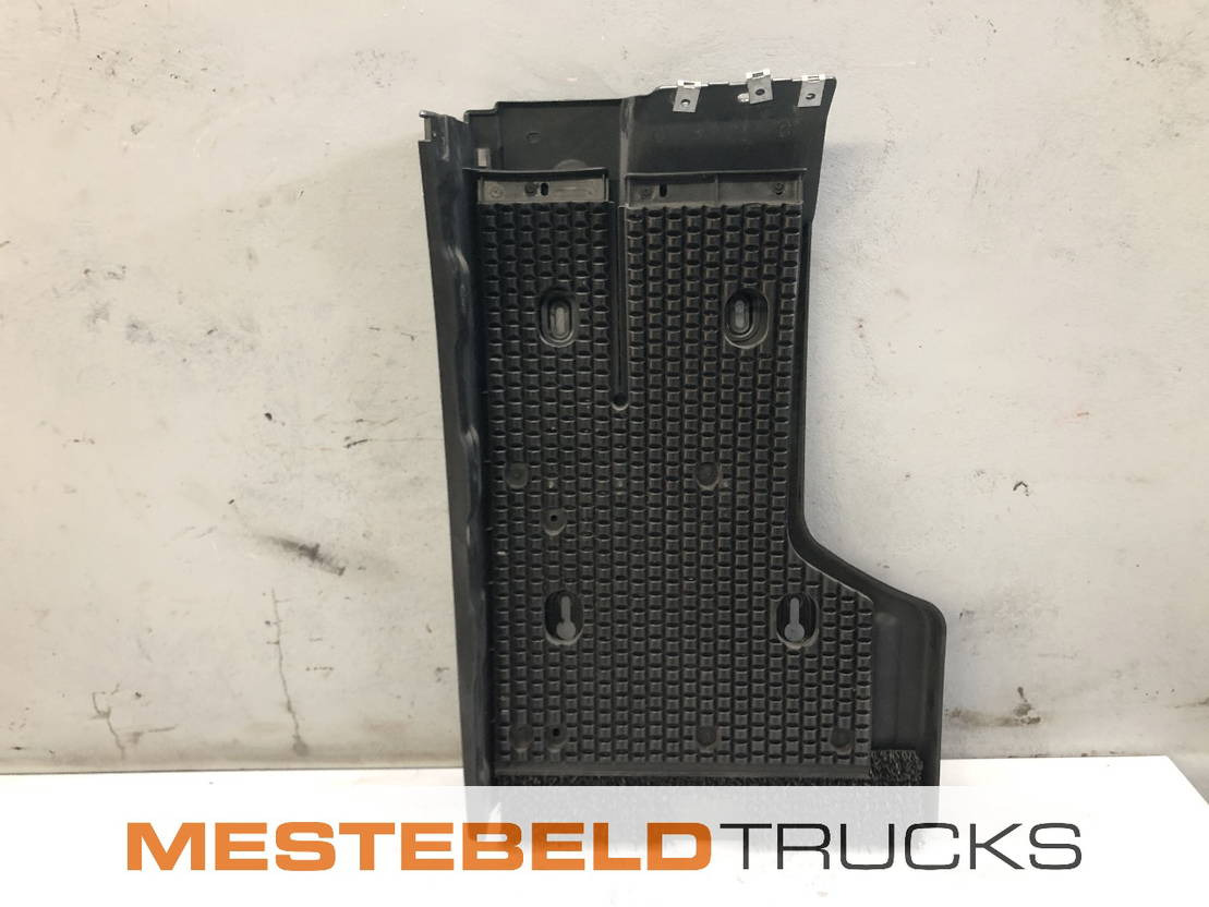 Mercedes-Benz Spatbord rechts - الإطار / الشاسيه - شاحنة: صور 2 Mercedes-Benz Spatbord rechts - الإطار / الشاسيه - شاحنة: صور 2