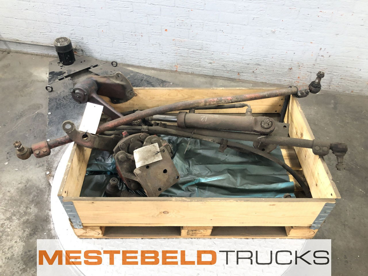 Mercedes-Benz Stuurset - قيادة السيارة - شاحنة: صور 3 Mercedes-Benz Stuurset - قيادة السيارة - شاحنة: صور 3