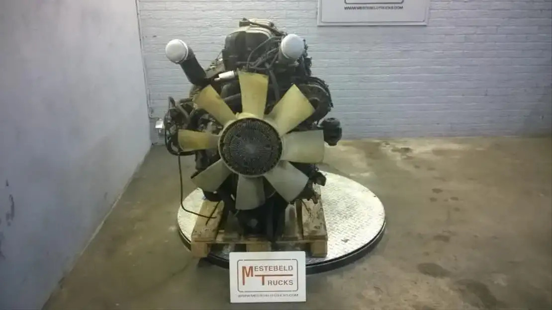 Renault Motor premium 420 DCI - المحرك - شاحنة: صور 2 Renault Motor premium 420 DCI - المحرك - شاحنة: صور 2