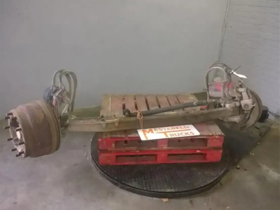 Scania Vooras 3 serie 8x4 - المحور الأمامي - شاحنة: صور 1 Scania Vooras 3 serie 8x4 - المحور الأمامي - شاحنة: صور 1