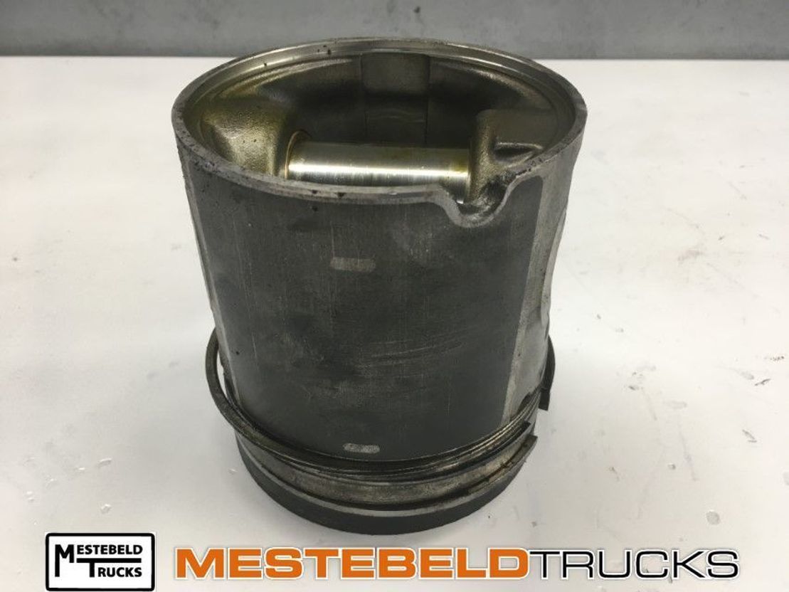 Scania Zuiger DC9 16/17/40 - المحرك و قطع الغيار - شاحنة: صور 1 Scania Zuiger DC9 16/17/40 - المحرك و قطع الغيار - شاحنة: صور 1