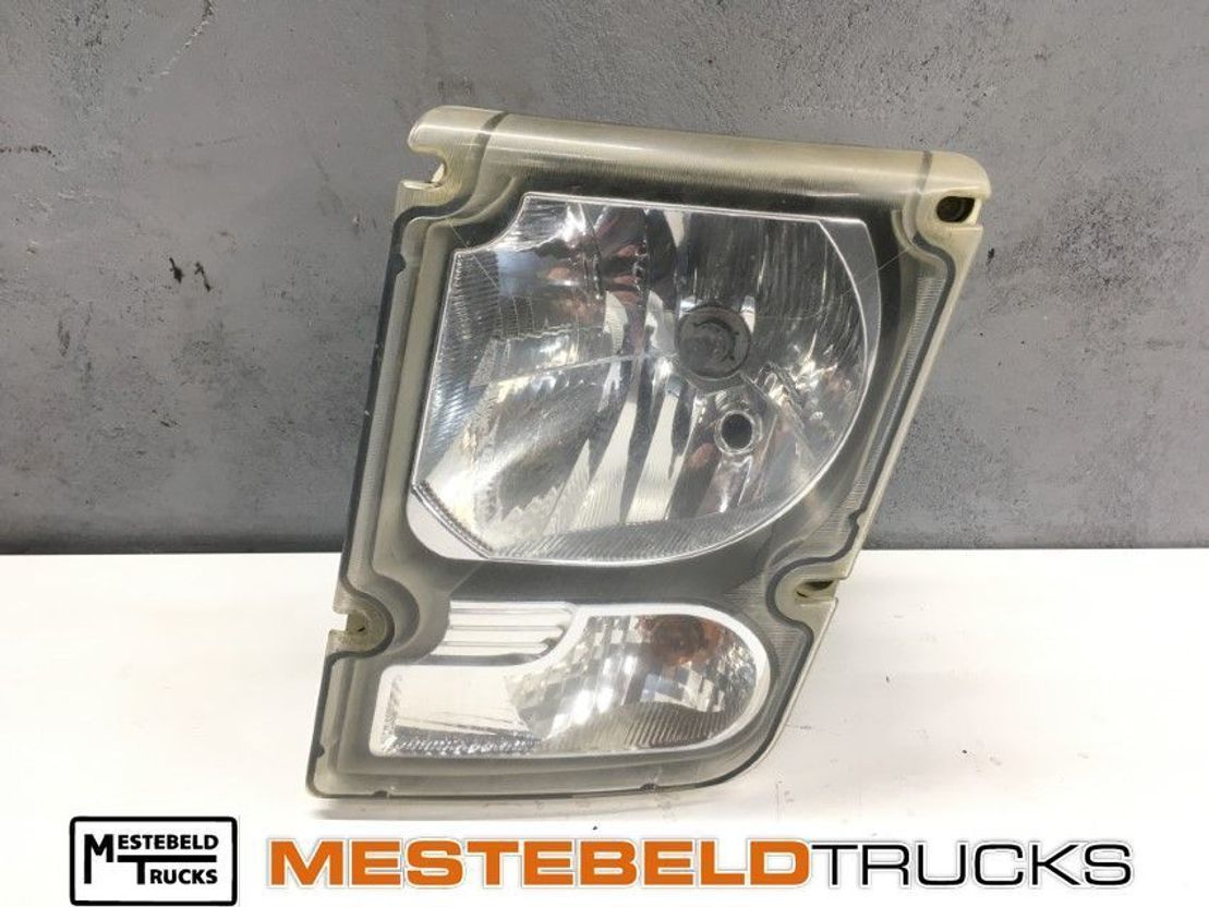 Volvo Koplamp links - كشافات - شاحنة: صور 1 Volvo Koplamp links - كشافات - شاحنة: صور 1