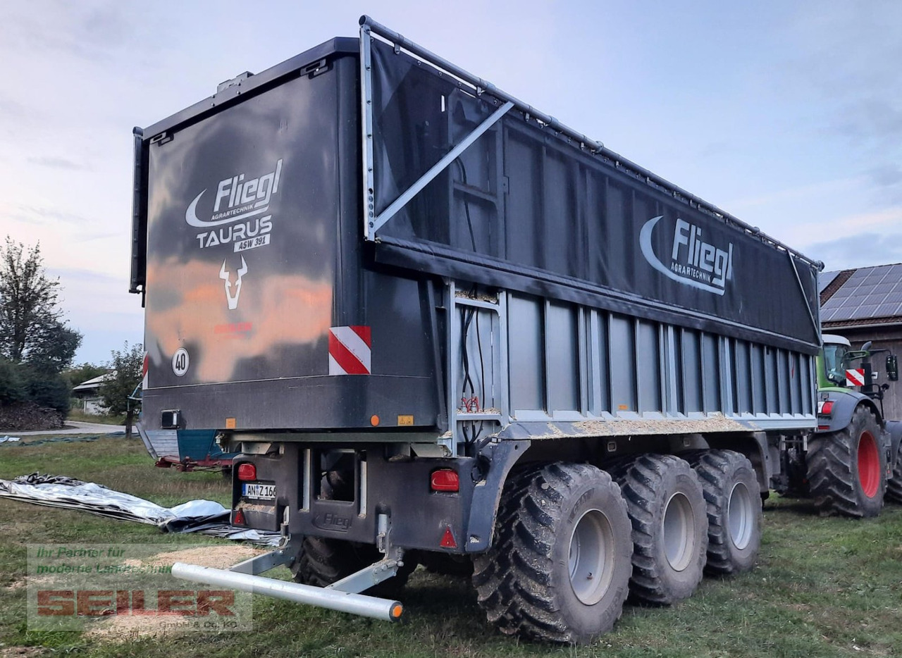 Fliegl ASW 391 TAURUS FOX 50m³ + elektr. ZWL + ISOBUS + Top Lift Light - مقطورات الاعلاف: صور 1 Fliegl ASW 391 TAURUS FOX 50m³ + elektr. ZWL + ISOBUS + Top Lift Light - مقطورات الاعلاف: صور 1