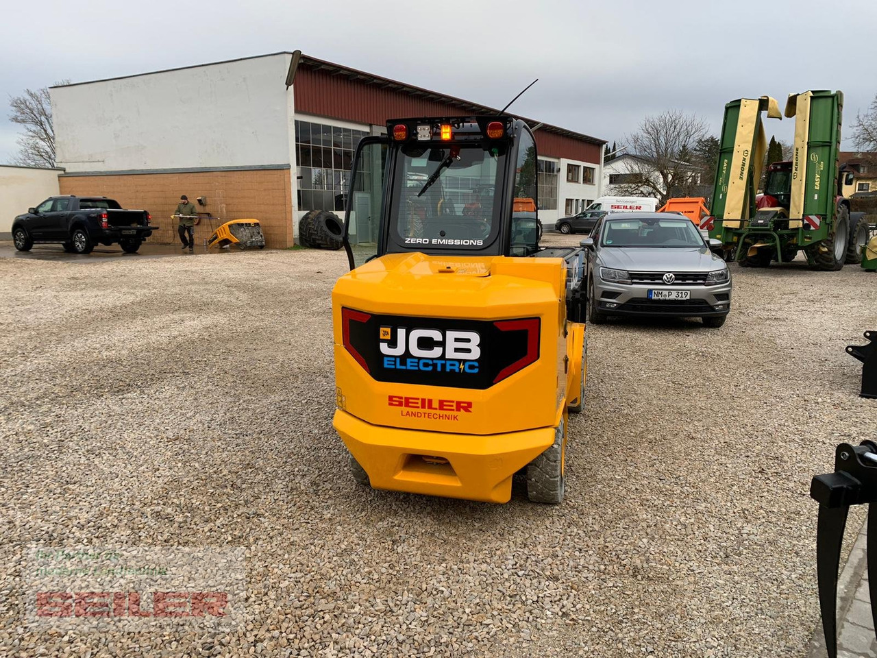 JCB TLT 35-22E Teletruk - رافعة تلسكوبية: صور 4 JCB TLT 35-22E Teletruk - رافعة تلسكوبية: صور 4