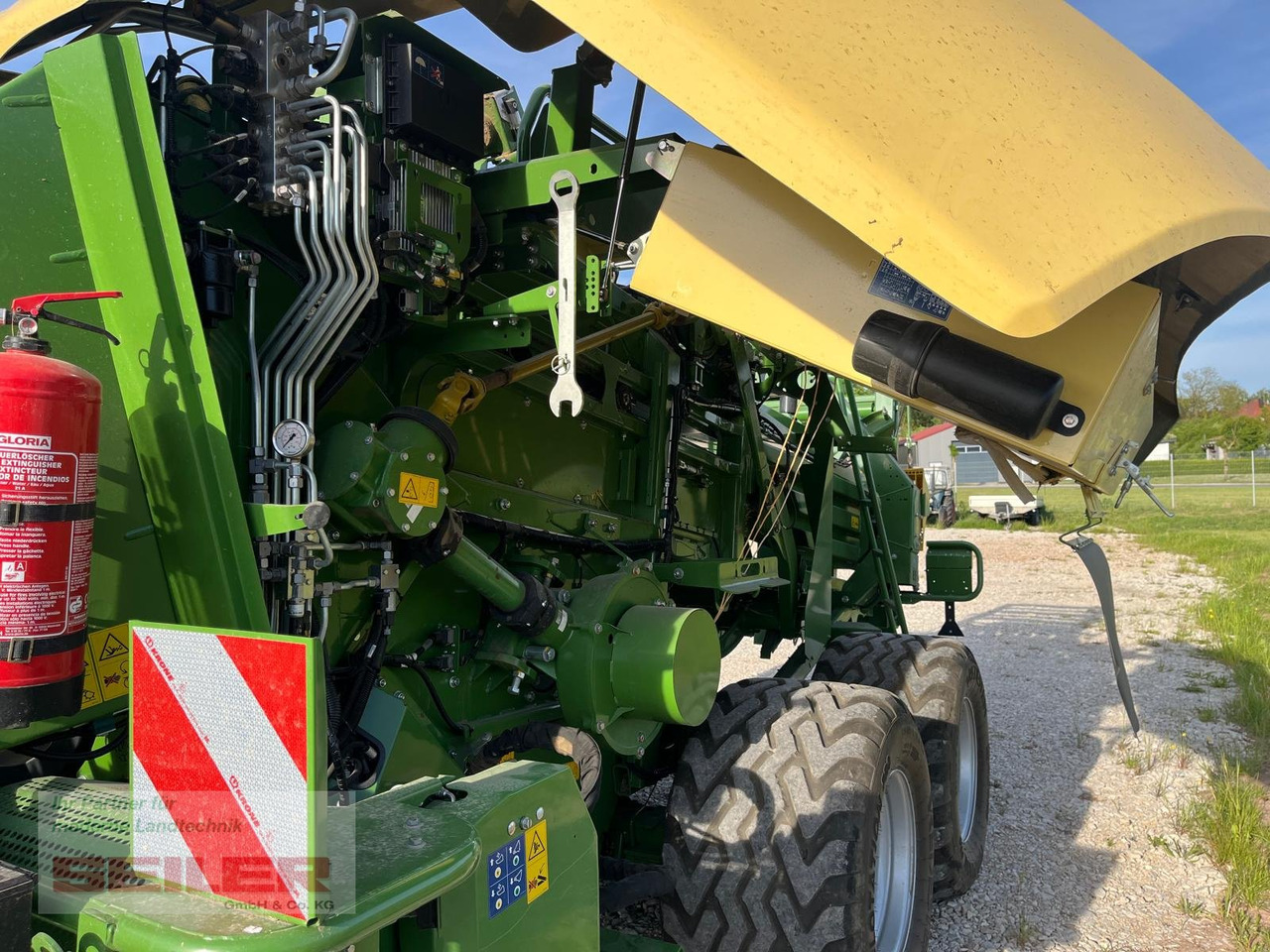 Krone Big Pack 1270 VC - مكبس البالات المستطيله, معدة تغليف البالات: صور 4 Krone Big Pack 1270 VC - مكبس البالات المستطيله, معدة تغليف البالات: صور 4