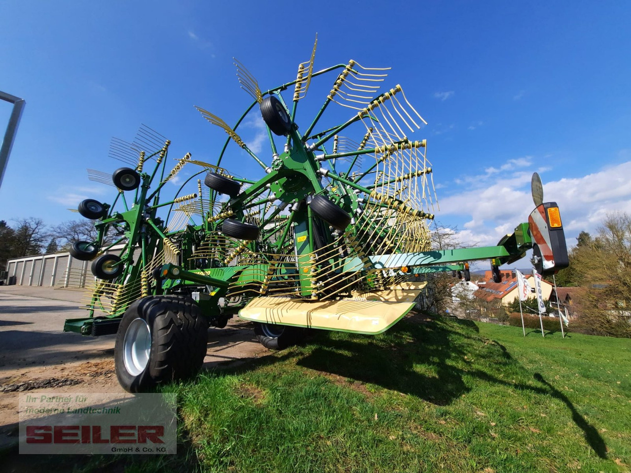 Krone Swadro TC 1250 - لمّامَة القش: صور 3 Krone Swadro TC 1250 - لمّامَة القش: صور 3