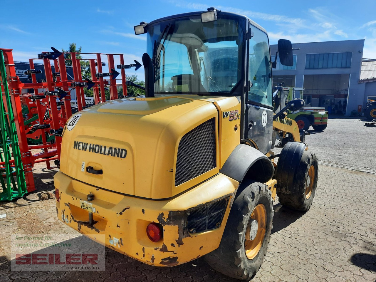New Holland W 80 C - اللودر بعجل: صور 3 New Holland W 80 C - اللودر بعجل: صور 3
