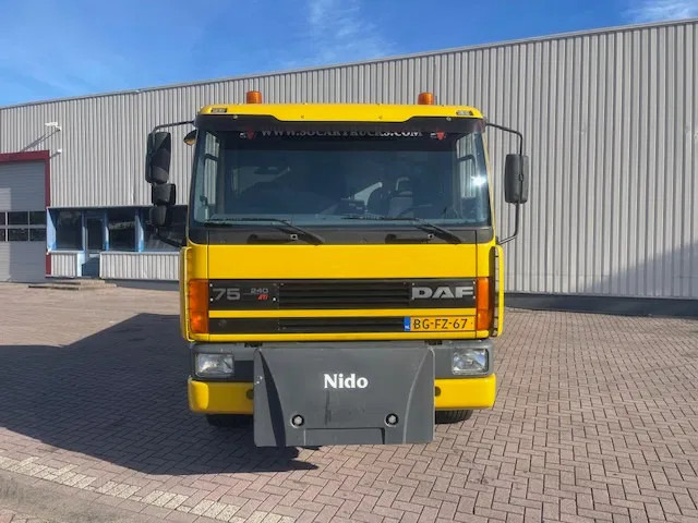 DAF CF 75.240 Automatic Euro 2 NL-Truck Original km's - شاحنات مسطحة: صور 2 DAF CF 75.240 Automatic Euro 2 NL-Truck Original km's - شاحنات مسطحة: صور 2