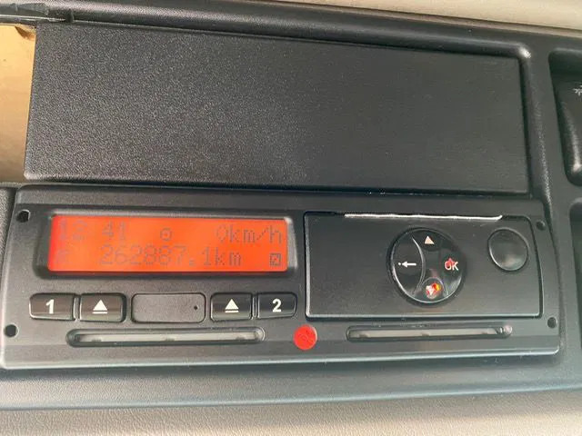 شاحنة جرار DAF XF 105.510 Euro 5 Retarder Automatic: صور 16 شاحنة جرار DAF XF 105.510 Euro 5 Retarder Automatic: صور 16