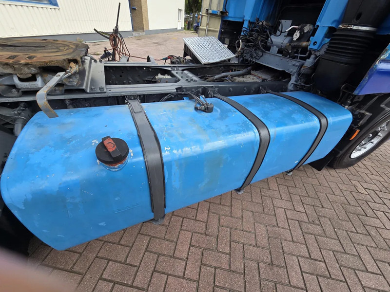 DAF XF 95.430 Automatic Euro 4 - شاحنة جرار: صور 3 DAF XF 95.430 Automatic Euro 4 - شاحنة جرار: صور 3