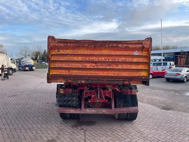 Mercedes-Benz AK 2635 6x4 V8 - قلابات: صور 4 Mercedes-Benz AK 2635 6x4 V8 - قلابات: صور 4