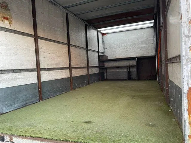 Mercedes-Benz Atego 818 EURO 3 Full Steel Manual Gear-box NL-Truck - بصندوق مغلق شاحنة: صور 5 Mercedes-Benz Atego 818 EURO 3 Full Steel Manual Gear-box NL-Truck - بصندوق مغلق شاحنة: صور 5