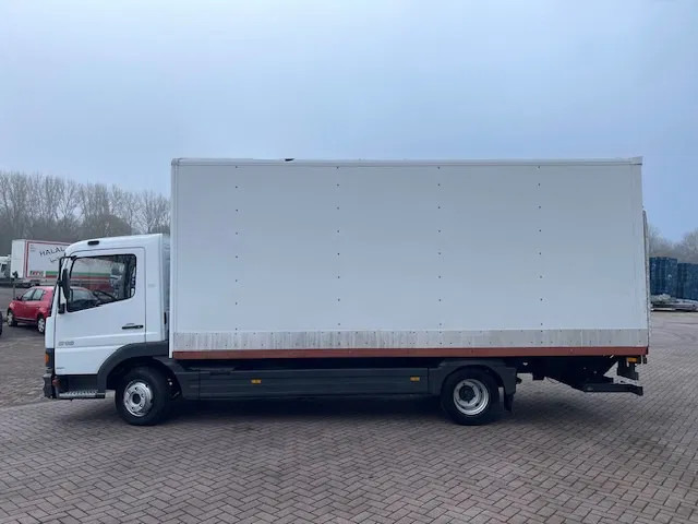 Mercedes-Benz Atego 818 Full Steel EURO 3 Manual gear NL-Truck - بصندوق مغلق شاحنة: صور 2 Mercedes-Benz Atego 818 Full Steel EURO 3 Manual gear NL-Truck - بصندوق مغلق شاحنة: صور 2