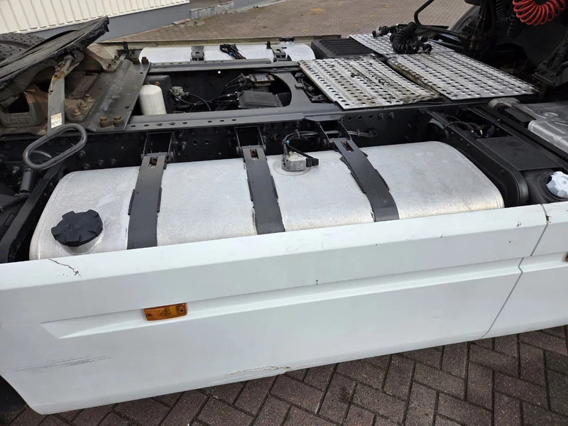 Renault Premium 450 Automatic Euro 5 NL-Truck Tuv 1-2026 - شاحنة جرار: صور 4 Renault Premium 450 Automatic Euro 5 NL-Truck Tuv 1-2026 - شاحنة جرار: صور 4