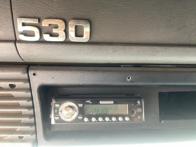 شاحنة جرار Scania R144-530 V8 Retarder 2x Diesel tank: صور 12