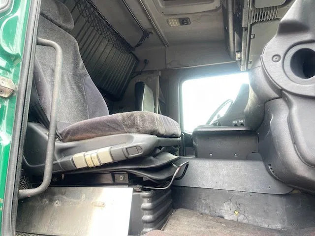 شاحنة جرار Scania R144-530 V8 Retarder 2x Diesel tank: صور 19