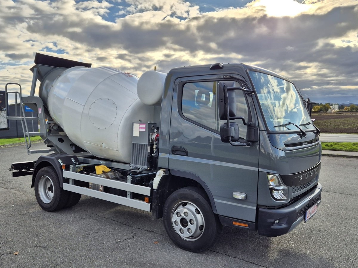 FUSO 7C18 Canter Betonmischer 2m/3 - شاحنة خلاطة خرسانة: صور 1 FUSO 7C18 Canter Betonmischer 2m/3 - شاحنة خلاطة خرسانة: صور 1