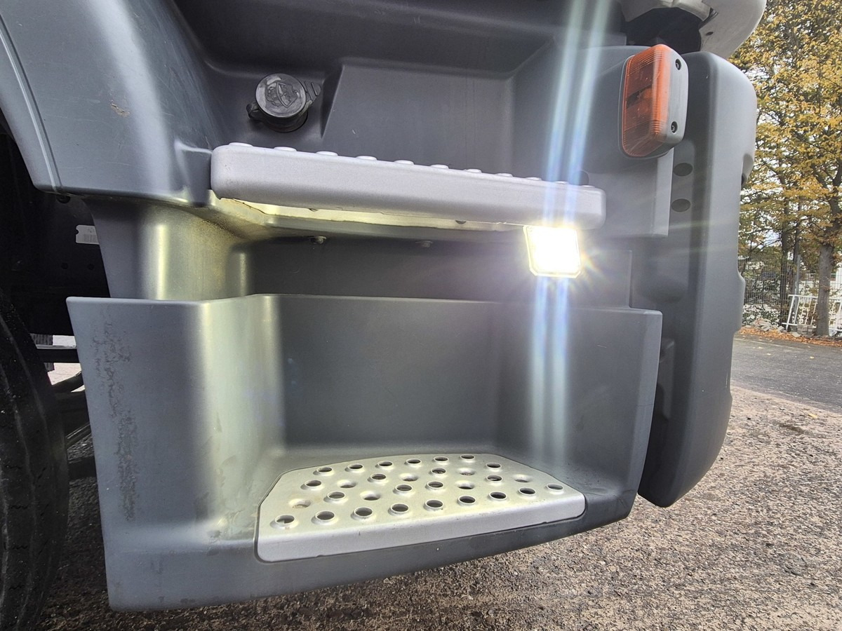 MAN TGM 15.290 BL Aut. Abrollkipper AHK - شاحنة ذات الخطاف: صور 5 MAN TGM 15.290 BL Aut. Abrollkipper AHK - شاحنة ذات الخطاف: صور 5