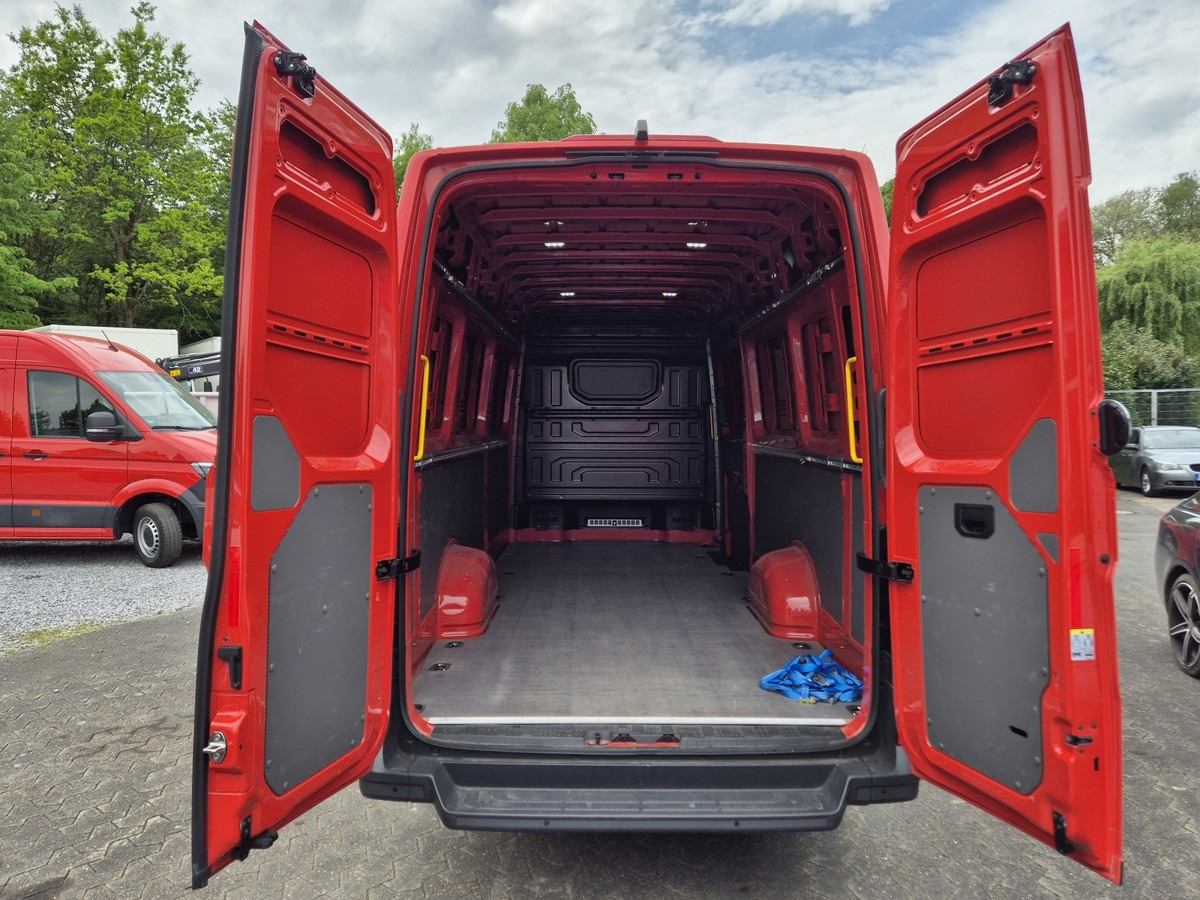 VW Crafter 35 Maxi L5H3 Extralang Kamera - فان: صور 4 VW Crafter 35 Maxi L5H3 Extralang Kamera - فان: صور 4