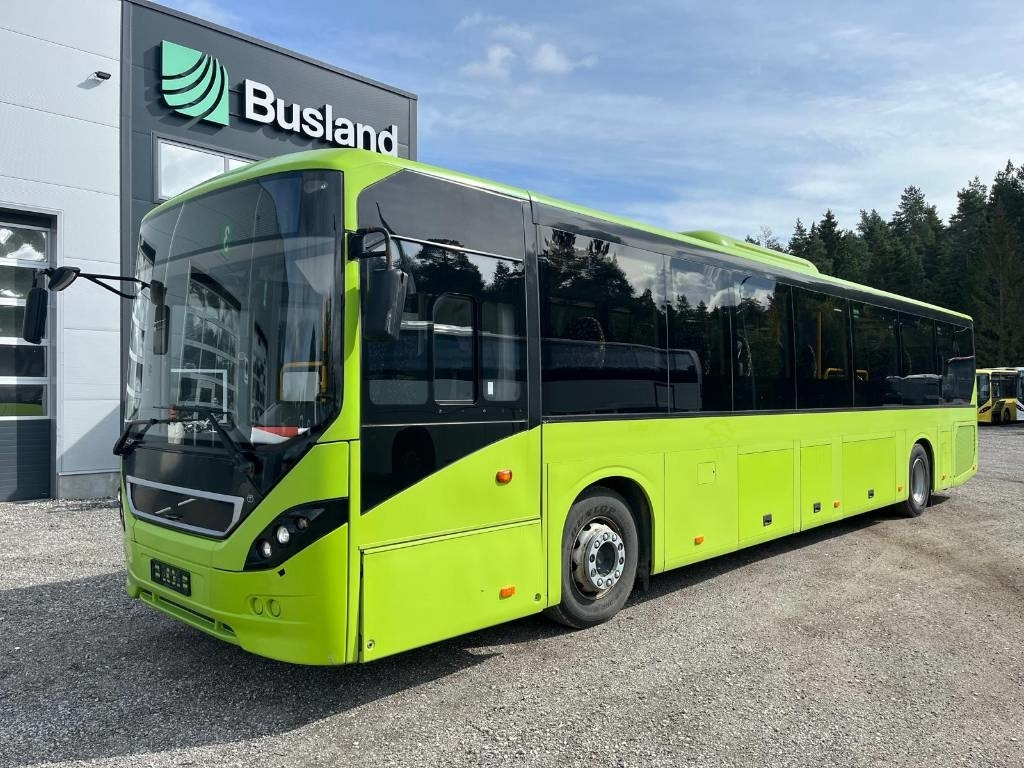 Volvo 8900 B8R - باص النقل بين المدن: صور 1 Volvo 8900 B8R - باص النقل بين المدن: صور 1