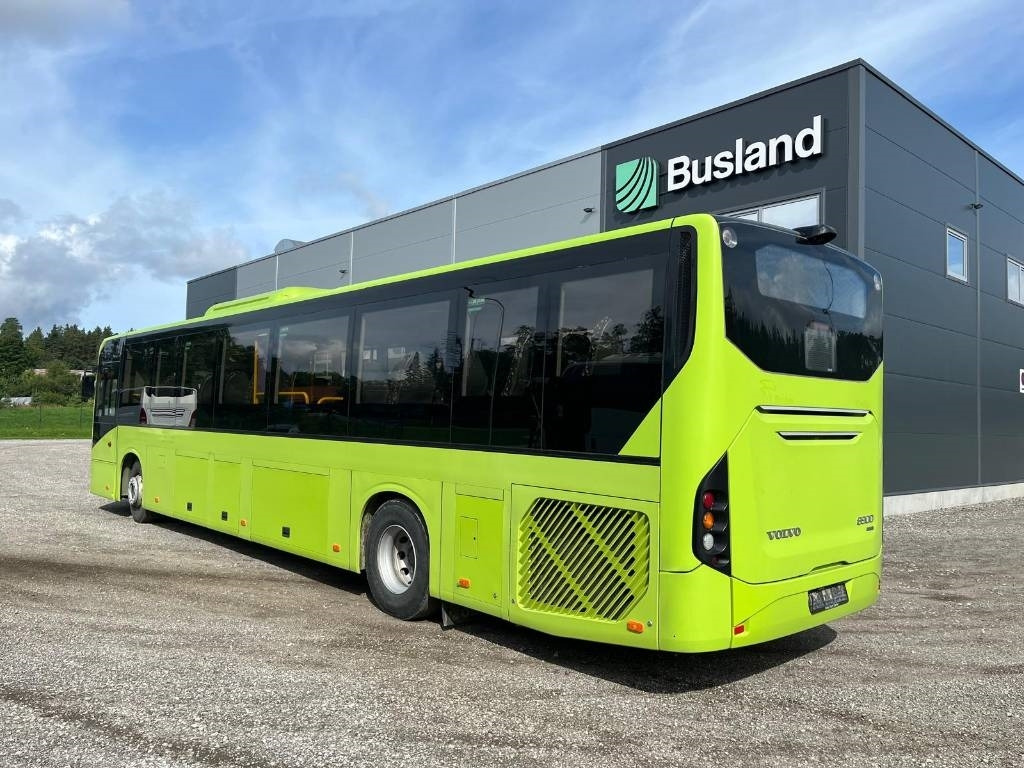 Volvo 8900 B8R - باص النقل بين المدن: صور 4 Volvo 8900 B8R - باص النقل بين المدن: صور 4