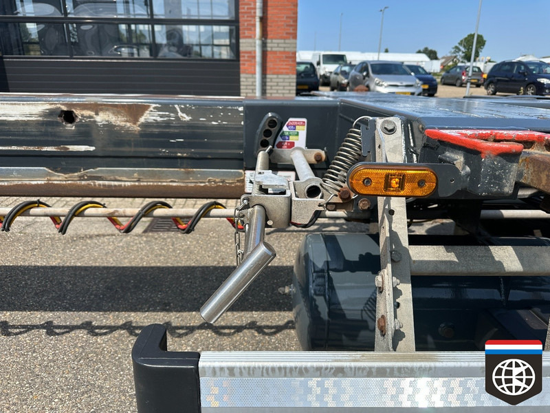 D-Tec FLEXITRAILER LIFT AXLE - DISKBRAKES - 20/30/40/45 HC - CONCOURSTAAT - شاحنات الحاويات / جسم علوي قابل للتغيير نصف مقطورة: صور 4 D-Tec FLEXITRAILER LIFT AXLE - DISKBRAKES - 20/30/40/45 HC - CONCOURSTAAT - شاحنات الحاويات / جسم علوي قابل للتغيير نصف مقطورة: صور 4