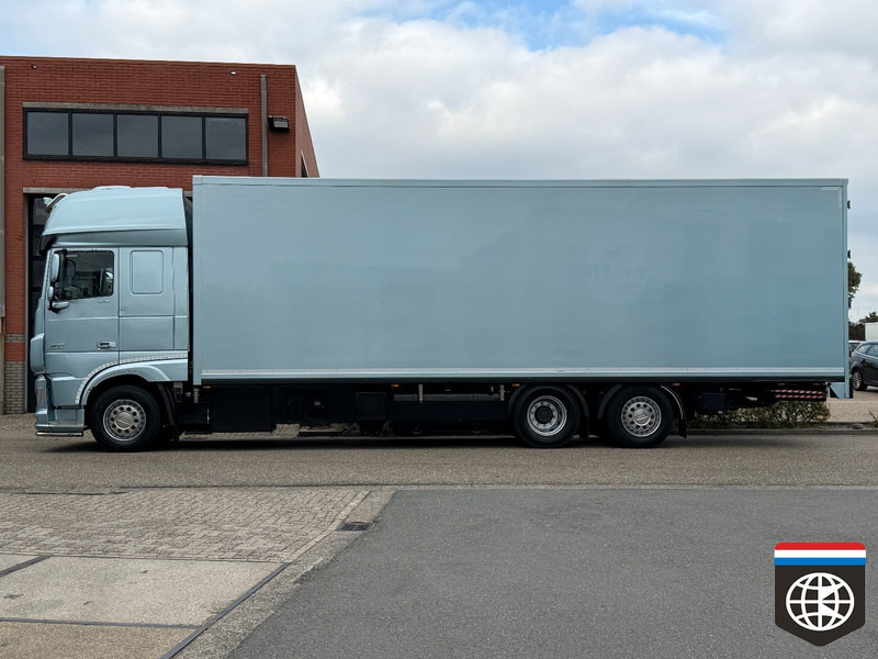 DAF XF 460 FAN TAIL LIFT / TRS / NIGHT A/C / RACING TEAM / CAMPER - مبردة شاحنة: صور 3 DAF XF 460 FAN TAIL LIFT / TRS / NIGHT A/C / RACING TEAM / CAMPER - مبردة شاحنة: صور 3