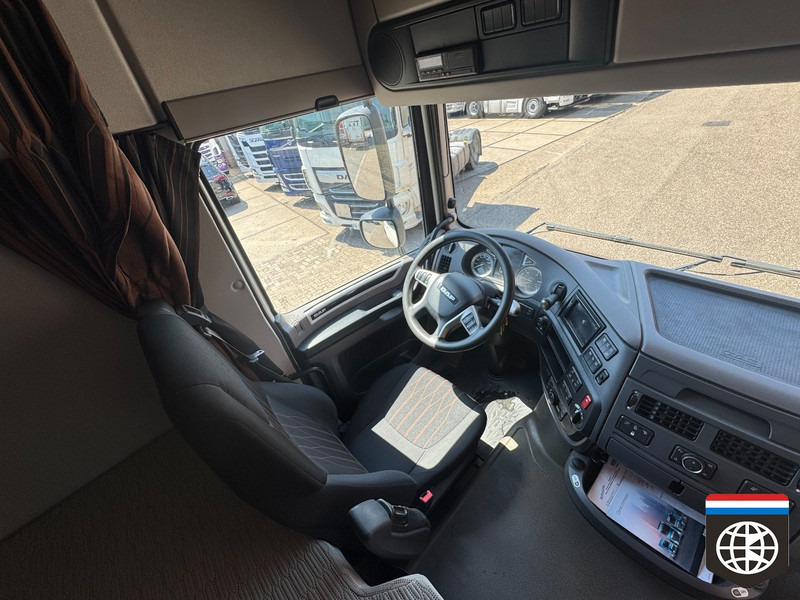 DAF XF 480 FT RETARDER - NEW TYRES - LOW KOM !! - شاحنة جرار: صور 4 DAF XF 480 FT RETARDER - NEW TYRES - LOW KOM !! - شاحنة جرار: صور 4