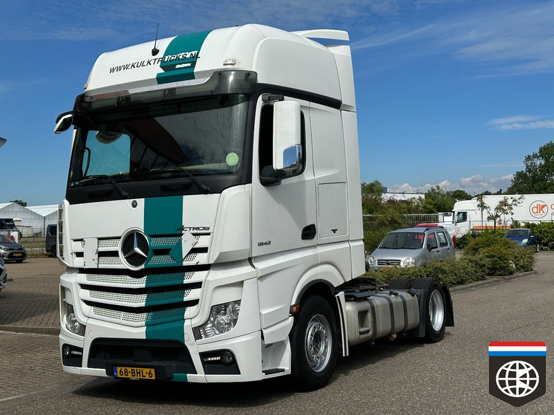Mercedes-Benz ACTROS 1842 LLS - GIGA SPACE - NIGHT A/C - 2 X TANK - شاحنة جرار: صور 1 Mercedes-Benz ACTROS 1842 LLS - GIGA SPACE - NIGHT A/C - 2 X TANK - شاحنة جرار: صور 1