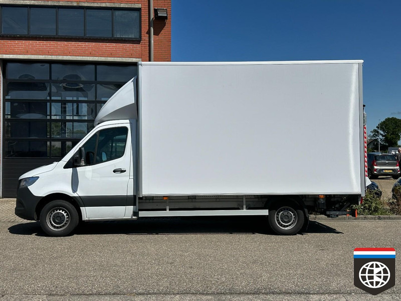 Mercedes-Benz Sprinter - الشاحنات الصغيرة صندوق مغلق: صور 4 Mercedes-Benz Sprinter - الشاحنات الصغيرة صندوق مغلق: صور 4