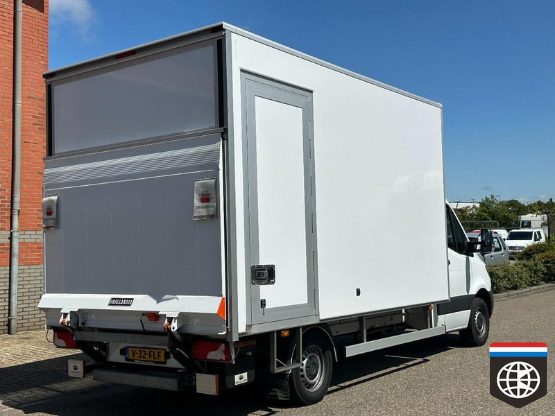 Mercedes-Benz Sprinter - الشاحنات الصغيرة المبردة: صور 4 Mercedes-Benz Sprinter - الشاحنات الصغيرة المبردة: صور 4