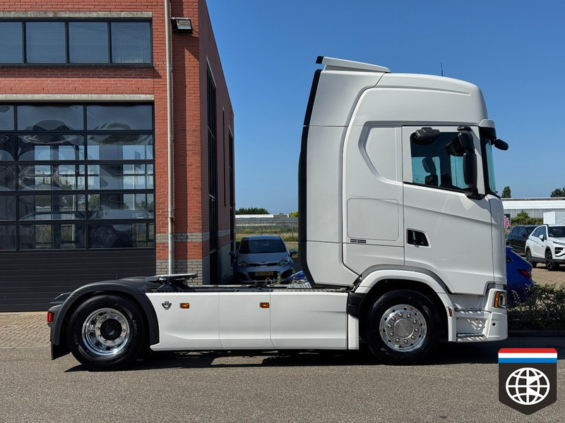 Scania 590 S DOUBLE PTO - FULL SPOILER - NEW - شاحنة جرار: صور 4 Scania 590 S DOUBLE PTO - FULL SPOILER - NEW - شاحنة جرار: صور 4