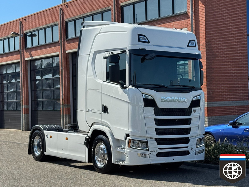 Scania 590 S DOUBLE PTO - FULL SPOILER - NEW - شاحنة جرار: صور 3 Scania 590 S DOUBLE PTO - FULL SPOILER - NEW - شاحنة جرار: صور 3