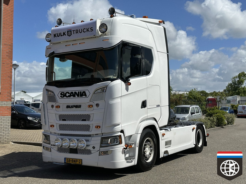 Scania S520 King of the Road - PTO hydraulic - HOLLAND TRUCK *** CONCOURSTAAT *** - شاحنة جرار: صور 3 Scania S520 King of the Road - PTO hydraulic - HOLLAND TRUCK *** CONCOURSTAAT *** - شاحنة جرار: صور 3