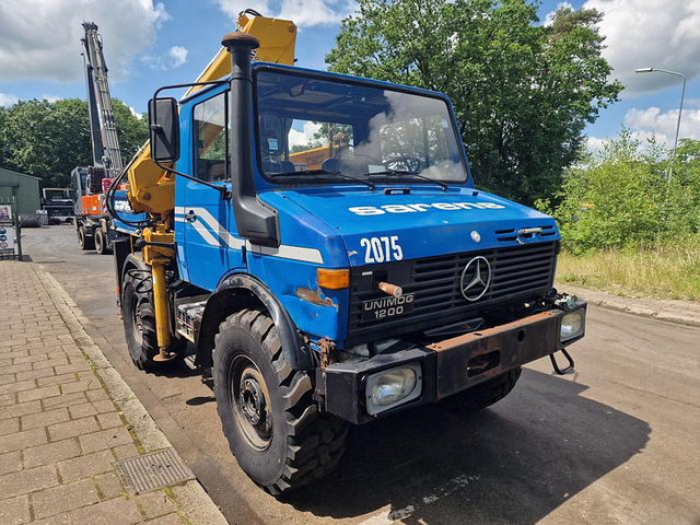 Mercedes-Benz U 1200 4X4 - شاحنة كرين: صور 4 Mercedes-Benz U 1200 4X4 - شاحنة كرين: صور 4