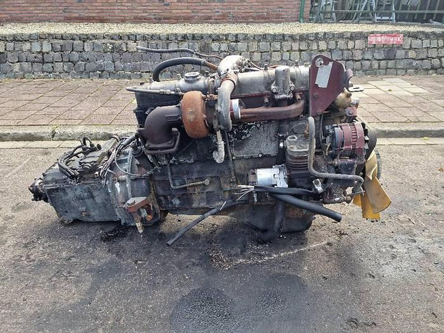 Renault Midliner 160 - قطع الغيار: صور 2 Renault Midliner 160 - قطع الغيار: صور 2