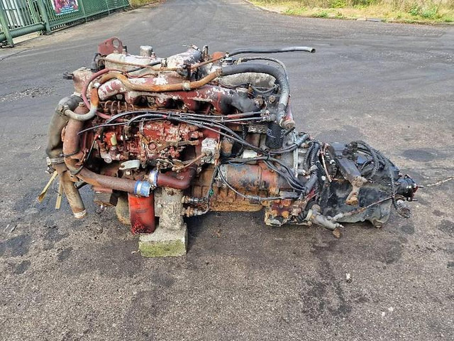 Renault Midliner 160 - قطع الغيار: صور 3 Renault Midliner 160 - قطع الغيار: صور 3