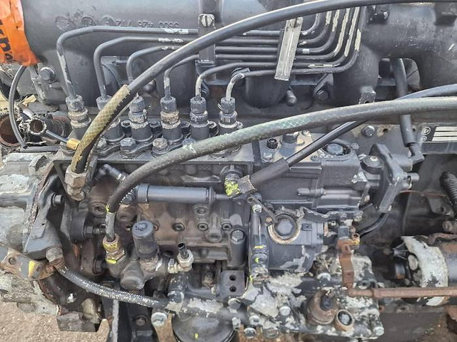 Renault Midliner MIDR060225W4 - قطع الغيار: صور 5 Renault Midliner MIDR060225W4 - قطع الغيار: صور 5