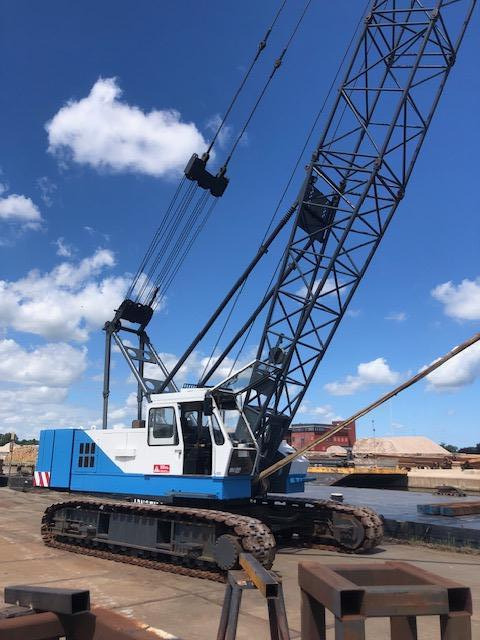 Hitachi KH230-3 - رافعة مجنزرة: صور 1 Hitachi KH230-3 - رافعة مجنزرة: صور 1