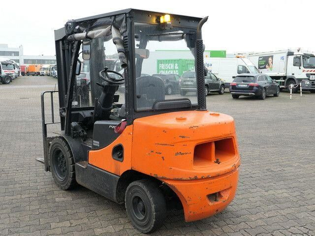 Doosan D35 C-5, 6m Hubhöhe, Freihub, 3,5to. Traglast - رافعة شوكية ديزل: صور 4 Doosan D35 C-5, 6m Hubhöhe, Freihub, 3,5to. Traglast - رافعة شوكية ديزل: صور 4