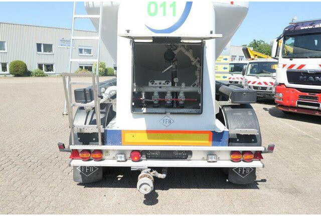 Feldbinder EUT 37.5, 1 Kammer, 37m³, SAF, Luft-Lift - نصف مقطورة صهريج: صور 5 Feldbinder EUT 37.5, 1 Kammer, 37m³, SAF, Luft-Lift - نصف مقطورة صهريج: صور 5