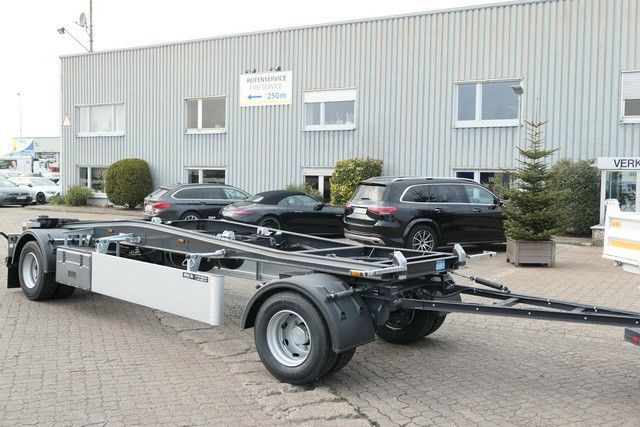 HKM G 18 SZL 5.2, Schlitten, Zwillingsbereifung, LED - مقطورة هوك ليفت/ لود لوجر: صور 3 HKM G 18 SZL 5.2, Schlitten, Zwillingsbereifung, LED - مقطورة هوك ليفت/ لود لوجر: صور 3