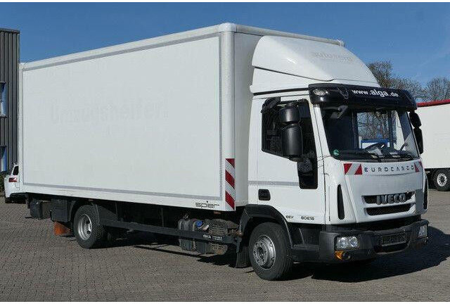 Iveco 80E18 4x2, LBW, AHK, Klima, 6.100mm lang - بصندوق مغلق شاحنة: صور 5 Iveco 80E18 4x2, LBW, AHK, Klima, 6.100mm lang - بصندوق مغلق شاحنة: صور 5